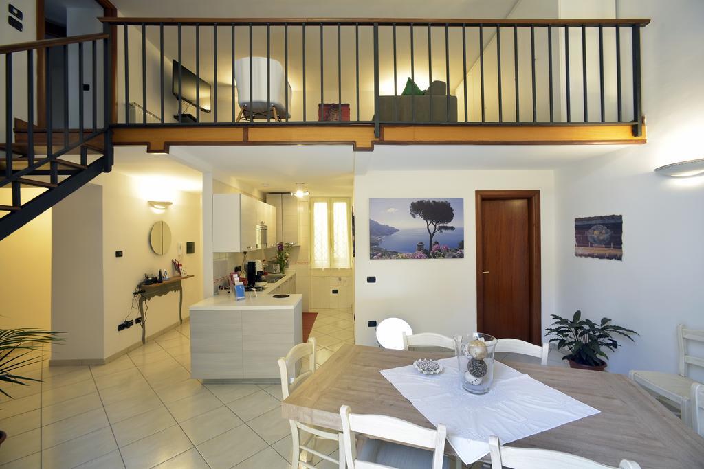 Italia Apartment Неаполь Экстерьер фото