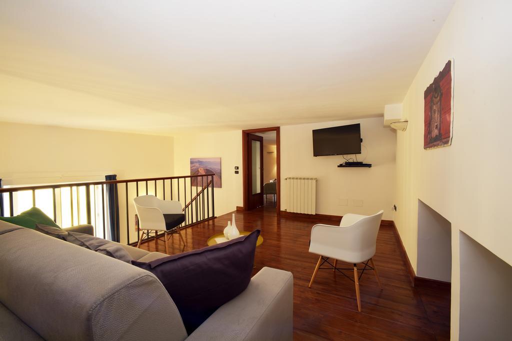 Italia Apartment Неаполь Экстерьер фото